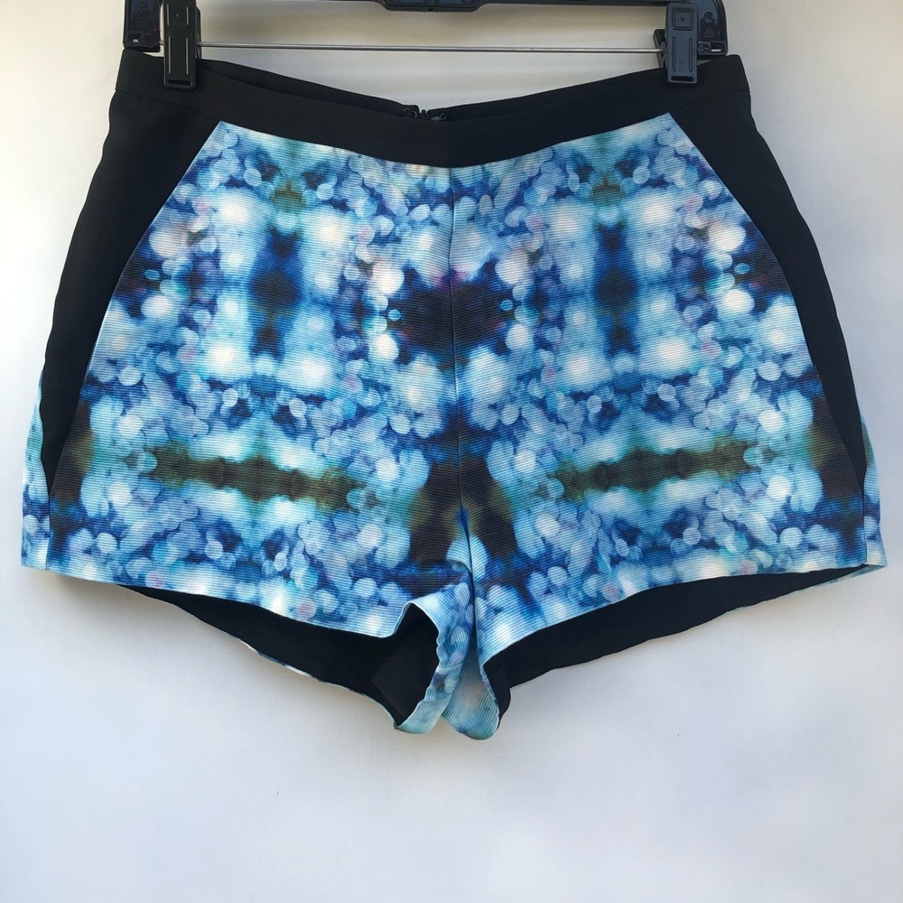 Wish shorts size S